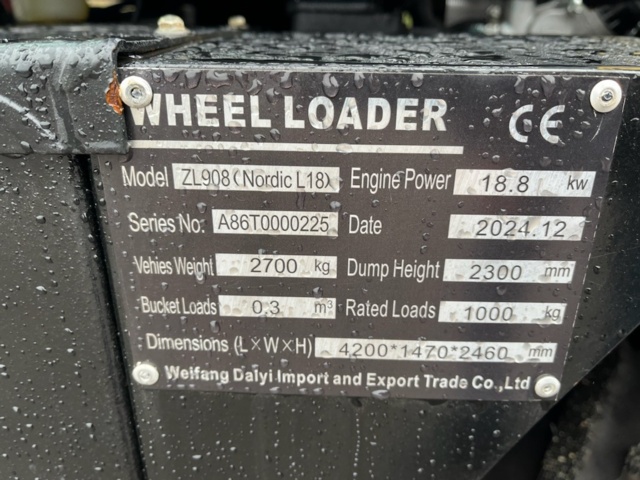 1439461-29 Hjullastare med redskap Nordic 2700 4WD Euro 5 -2024