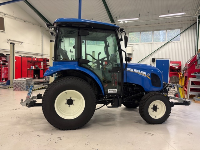 1436170-6 Traktor - New Holland Boomer 50, -2022