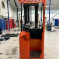 1436211-3 Stacker with charger - BT TXH5400