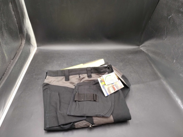 1334468-3 Parti med arbetskläder