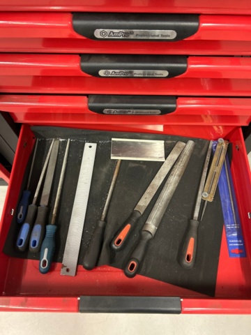 1436186-7 Verkstadsinredning Ampro med innehåll