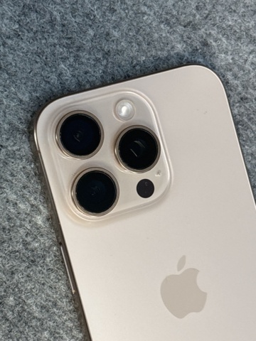 1409286-9 iPhone 16 Pro, 128GB