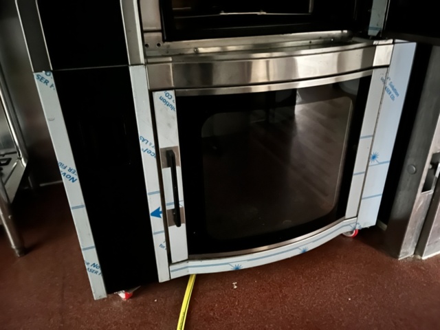 176453-7 Bageri varmluftsugn med jässkåp - GGMGastro