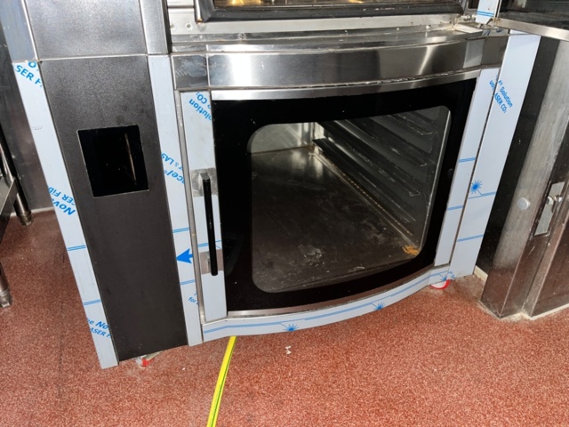 176453-8 Bageri varmluftsugn med jässkåp - GGMGastro