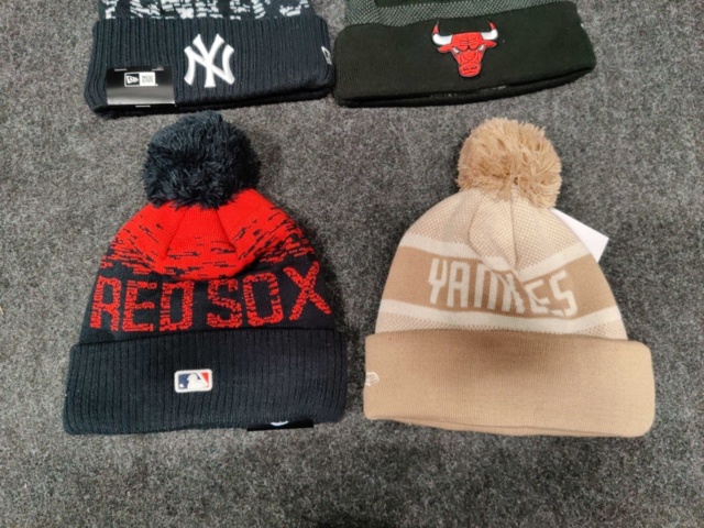 1436057-3 4 pcs New Era Hats