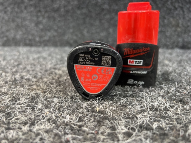 1439330-3 2 st Batterier Milwaukee M12B2 2.0Ah