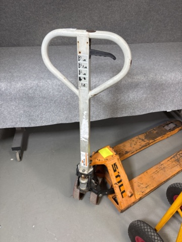 1408561-2 Palldragare + Säckkärra