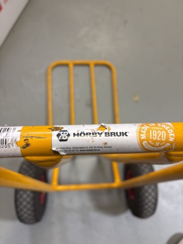 1408561-7 Palldragare + Säckkärra