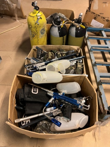 1426759-12 Paintballgevär och tillbehör