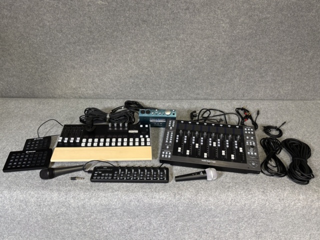 1409291-1 Studio equipment - control units, audio interfaces, DMX cabling, etc.