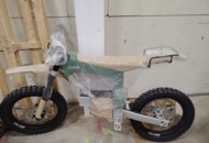 1440175 Reparationsobjekt Elmotorcykel – Ridecake Kalk AP, +90 km/h, 11 kW peak och byggd för terrängen