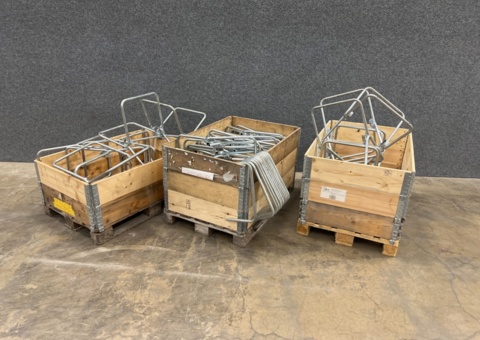 Assortment of spare parts for bobbin racks