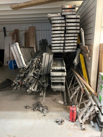 1349692-13 Byggnadsställning