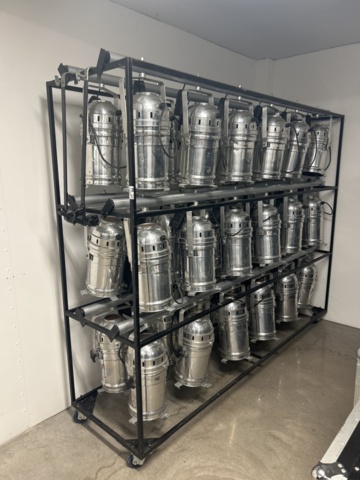 1069056-1 Stage lighting par cans with stand – DTS PAR 64 Classic Eco