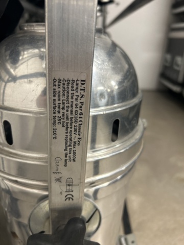 1069056-4 Stage lighting par cans with stand – DTS PAR 64 Classic Eco