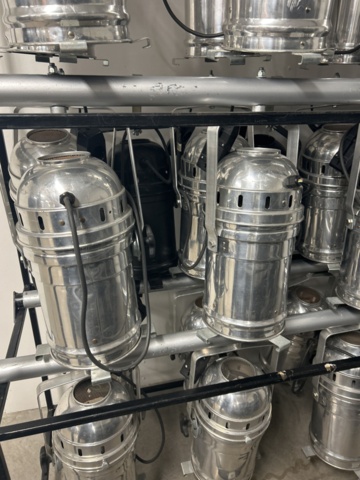 1069056-5 Stage lighting par cans with stand – DTS PAR 64 Classic Eco