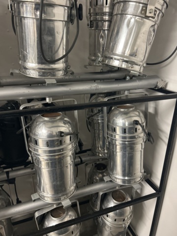 1069056-9 Stage lighting par cans with stand – DTS PAR 64 Classic Eco