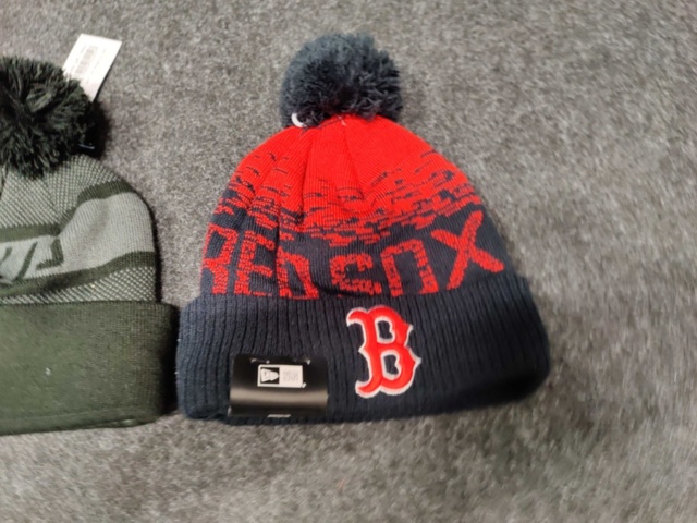 1436056-6 3 pcs New Era Hats