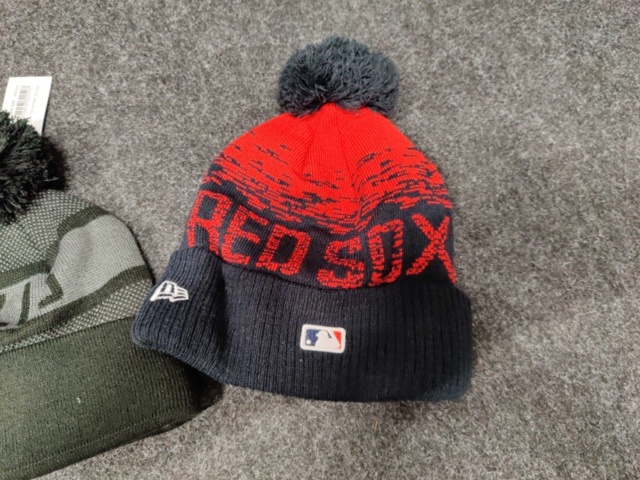 1436056-8 3 pcs New Era Hats