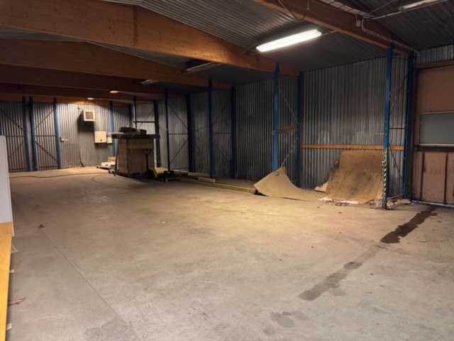 1438021-3 Byggnadsstomme - limträ/stål 10x24 m