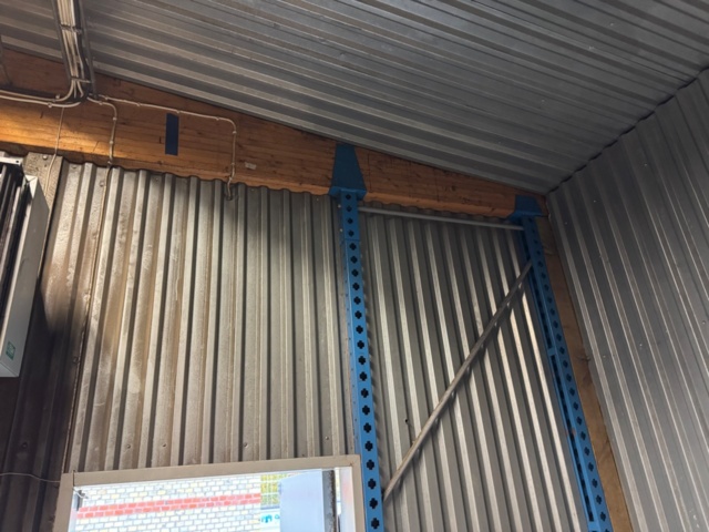 1438021-4 Byggnadsstomme - limträ/stål 10x24 m