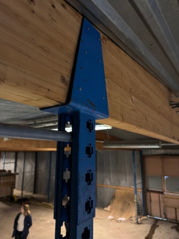 1438021-8 Byggnadsstomme - limträ/stål 10x24 m