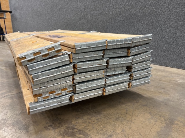 1439927-3 24 st pallkragar för EUR-Pall 800x1200 mm