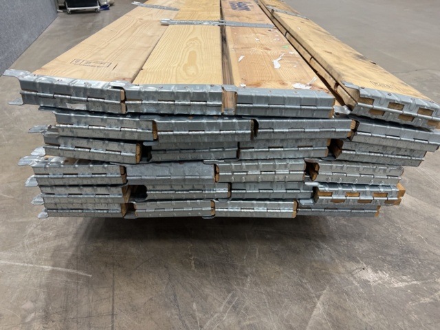 1439927-7 24 st pallkragar för EUR-Pall 800x1200 mm