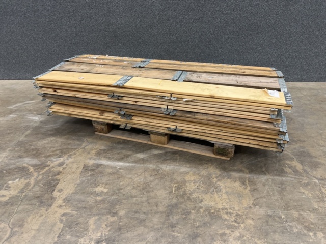 1439928-1 28 st pallkragar för EUR-Pall 800x1200 mm