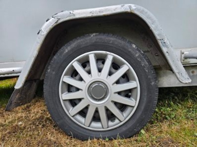 1423438-13 Släp Thule Trailergruppen CL 1000 -96