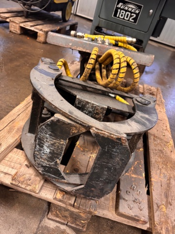 1373457-2 Hydraulisk grip – med ventilpaket från Rocalin Hydraulics, S40-fäste