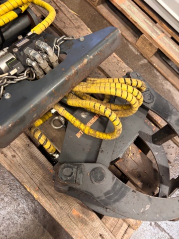 1373457-3 Hydraulisk grip – med ventilpaket från Rocalin Hydraulics, S40-fäste