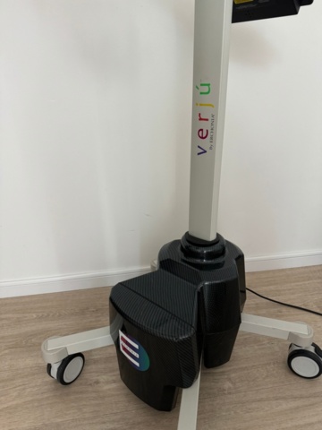 1349724-2 Fettreduceringslaser med öppna pulser – Erchonia Verjú, modell CLS