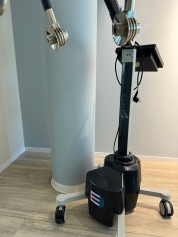 1349725-2 Fettreduceringslaser med öppna pulser – Erchonia Zerona