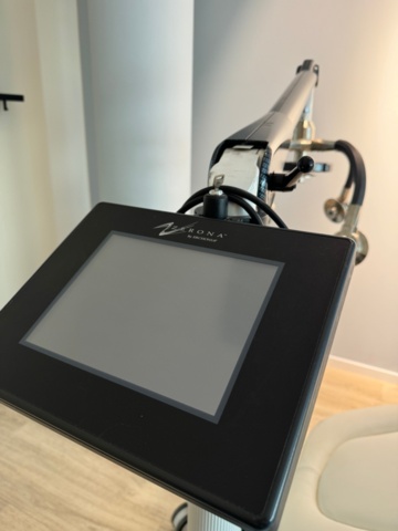 1349725-6 Fettreduceringslaser med öppna pulser – Erchonia Zerona