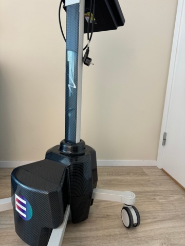 1349725-9 Fettreduceringslaser med öppna pulser – Erchonia Zerona