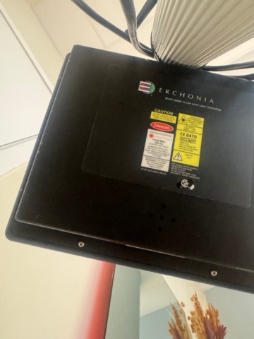 1349725-10 Fettreduceringslaser med öppna pulser – Erchonia Zerona