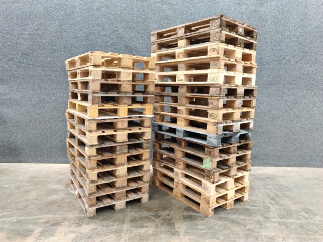 1440336-1 29 st Begagnade Helpallar