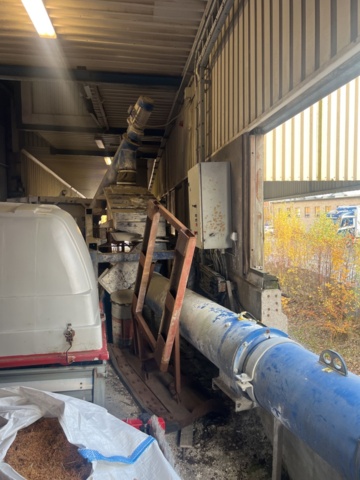 1420051-30 Cement silo with loading and unloading system