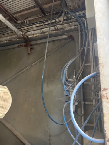 1420051-35 Cement silo with loading and unloading system