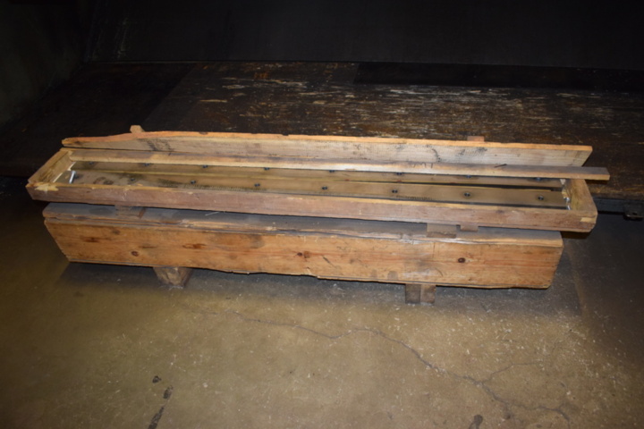 1159581-9 Gradsax DARLEY GS3100 x 16