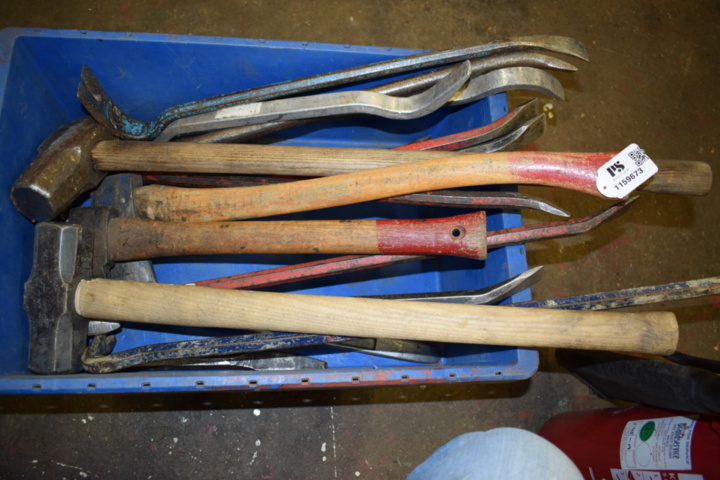Box of crowbars, axes and sledgehammers - PS Auction - We value the ...