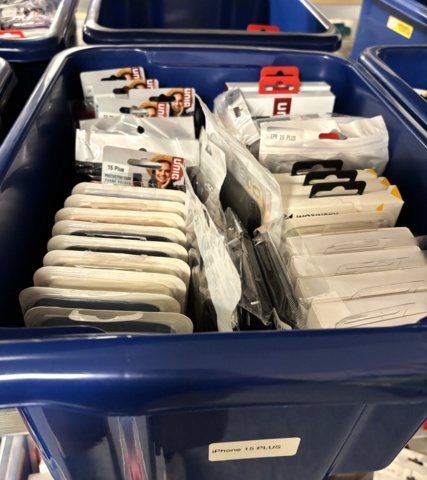 1070321-6 Mobilskal och mobilfodral - cirka 270 objekt