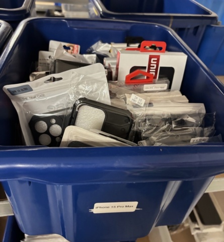 1070321-9 Mobilskal och mobilfodral - cirka 270 objekt