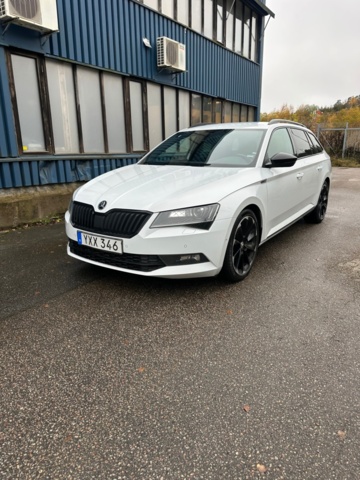 1159778-1 Škoda Superb Kombi 2.0 TDI 4x4 SCR DSG Sekventiell, 190hk, 2019