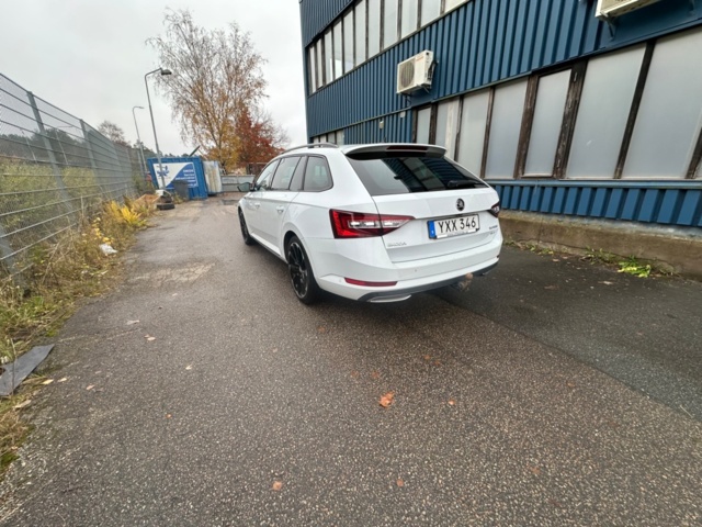 1159778-5 Škoda Superb Kombi 2.0 TDI 4x4 SCR DSG Sekventiell, 190hk, 2019