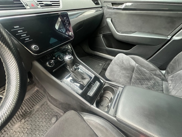 1159778-16 Škoda Superb Kombi 2.0 TDI 4x4 SCR DSG Sekventiell, 190hk, 2019