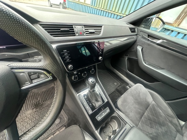 1159778-17 Škoda Superb Kombi 2.0 TDI 4x4 SCR DSG Sekventiell, 190hk, 2019