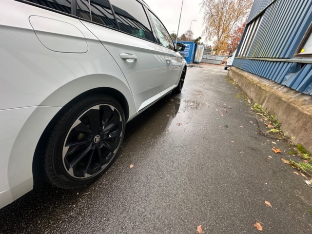 1159778-32 Škoda Superb Kombi 2.0 TDI 4x4 SCR DSG Sekventiell, 190hk, 2019