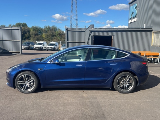 1440583-2 Tesla Model 3 Long Range AWD, 440hp -2019